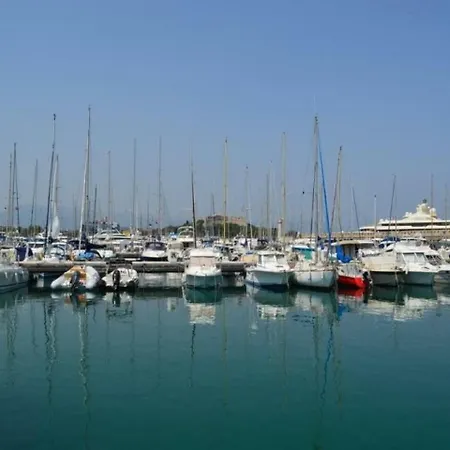 Val De La Mer Lägenhet